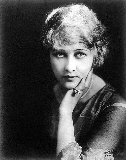 Anna Q. Nilsson