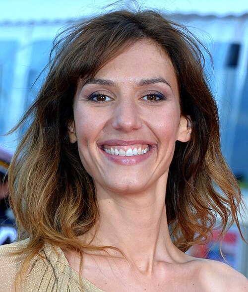 Doria Tillier