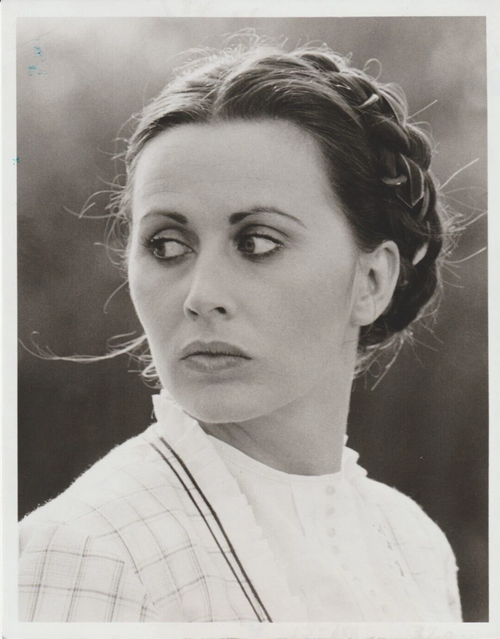 Kate Nelligan
