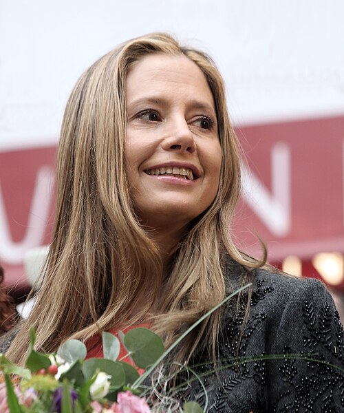 Mira Sorvino