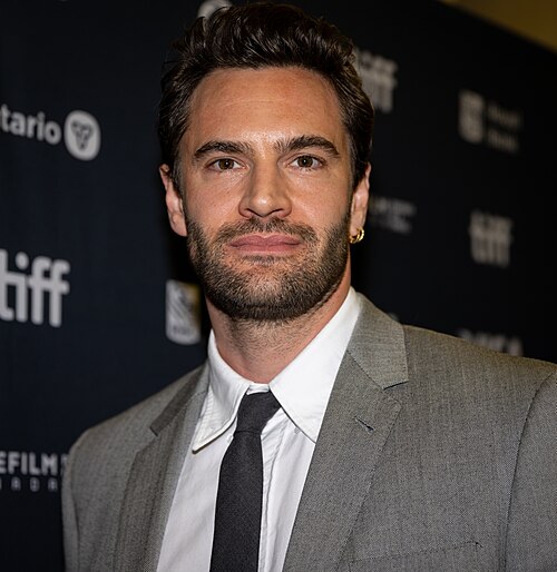 Tom Bateman